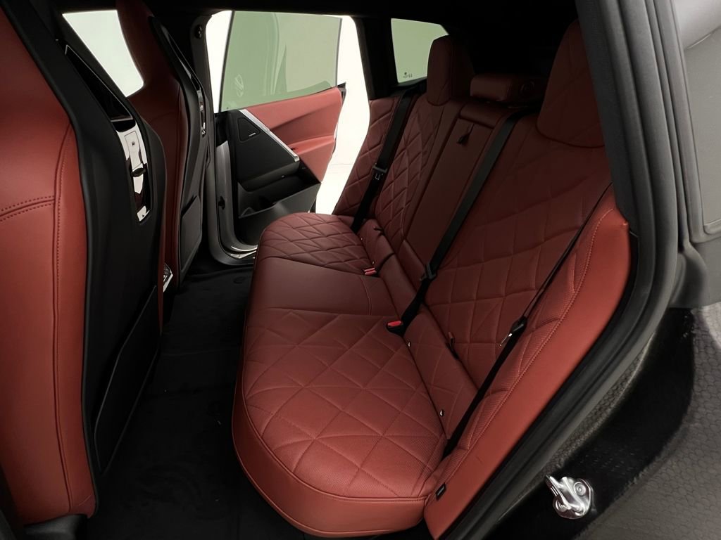 New 2026 BMW iX xDrive45 w/ M Sport Package image 15