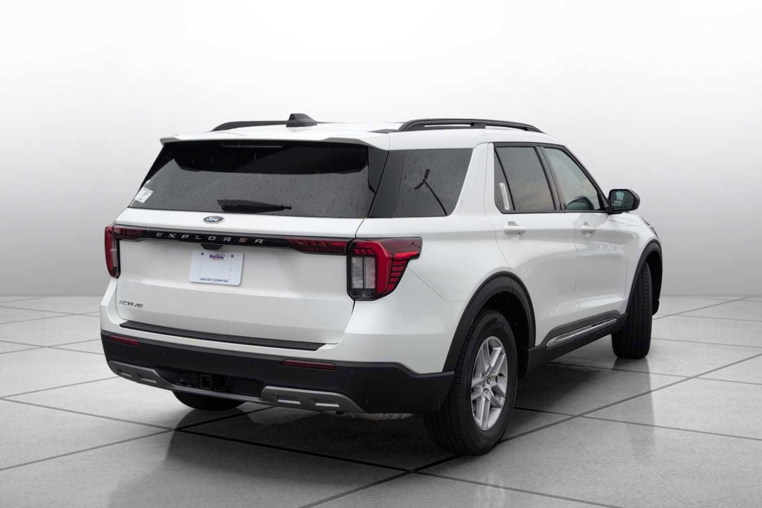 New 2025 Ford Explorer Active w/ Active Comfort Package image 13