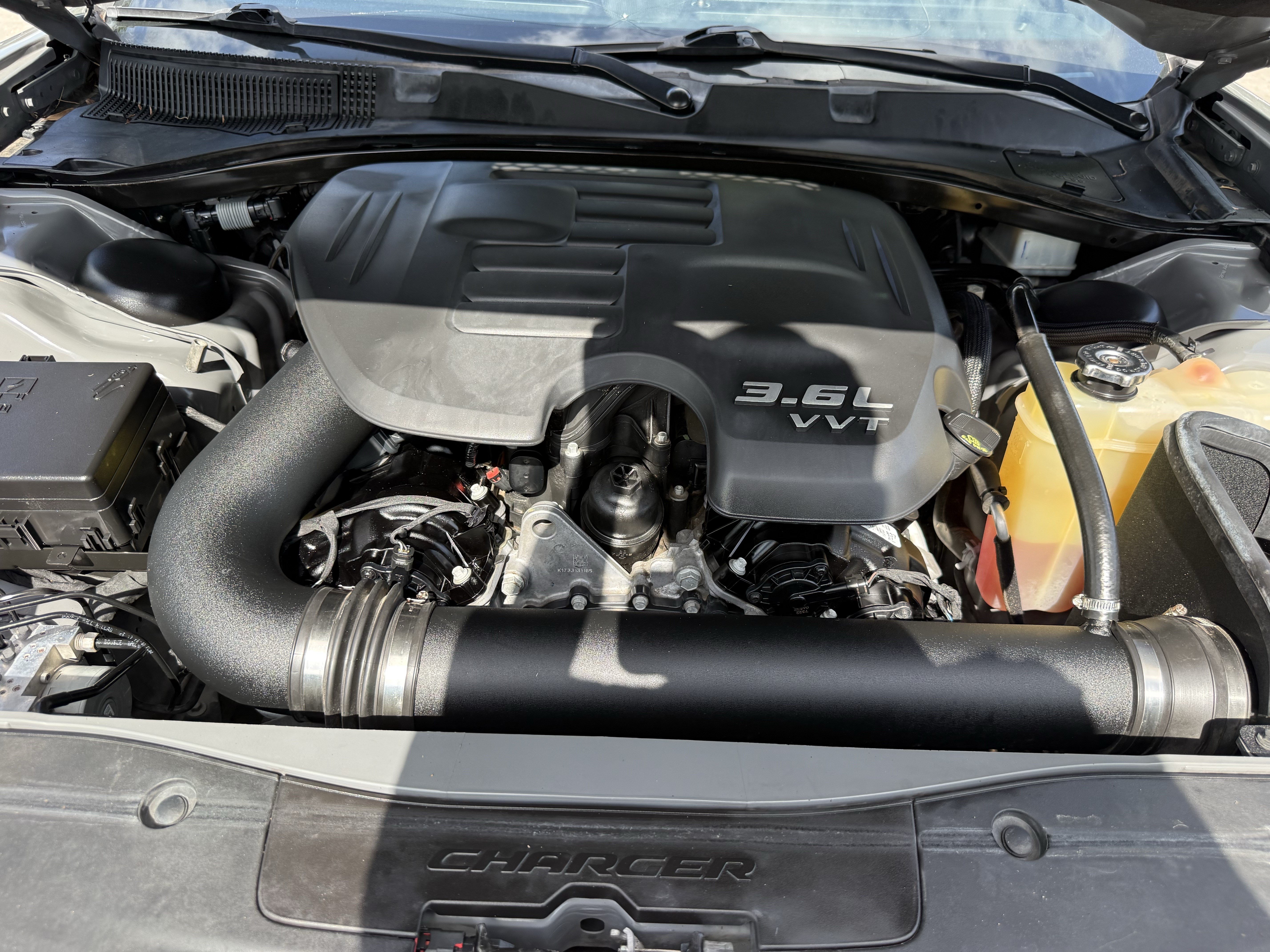 Used 2018 Dodge Charger SXT Plus RWD image 32