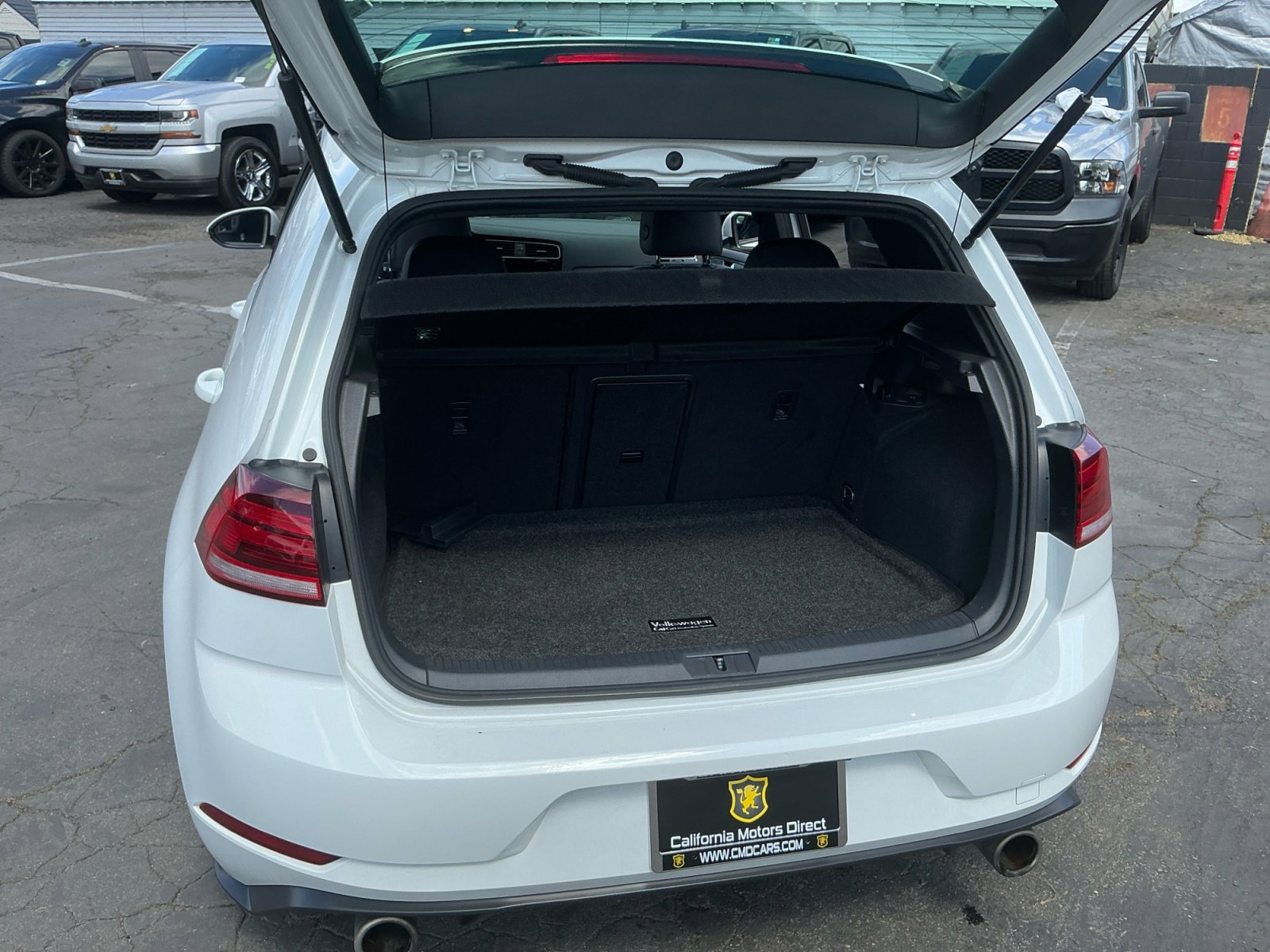 Used 2019 Volkswagen GTI SE w/ SE Experience Package FWD image 25