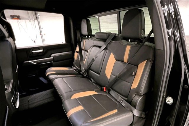 Used 2022 Chevrolet Silverado 2500 LTZ w/ Carhartt Edition image 21