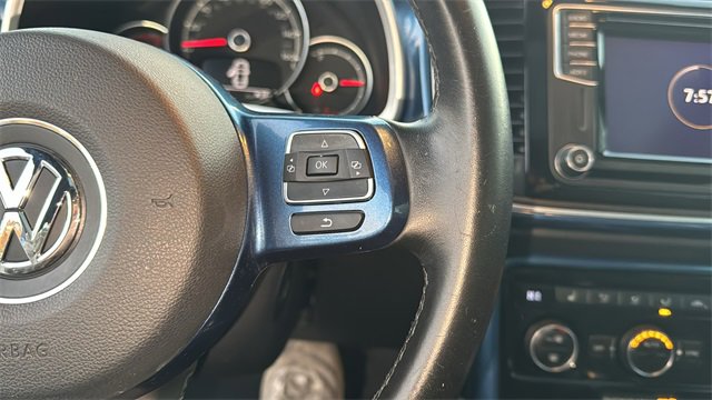 Used 2019 Volkswagen Beetle 2.0T SE image 16