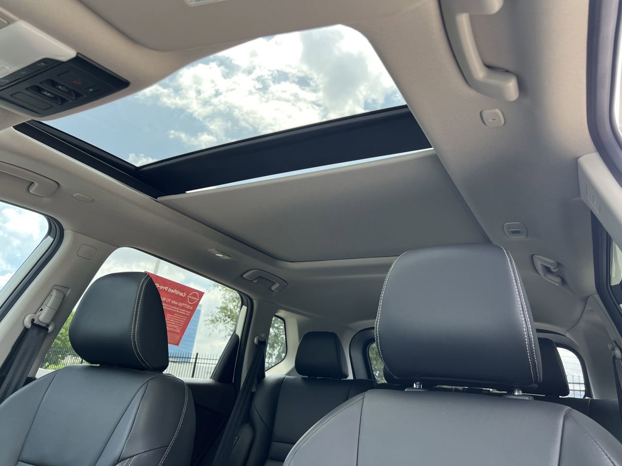 Certified 2023 Nissan Rogue SL FWD image 23