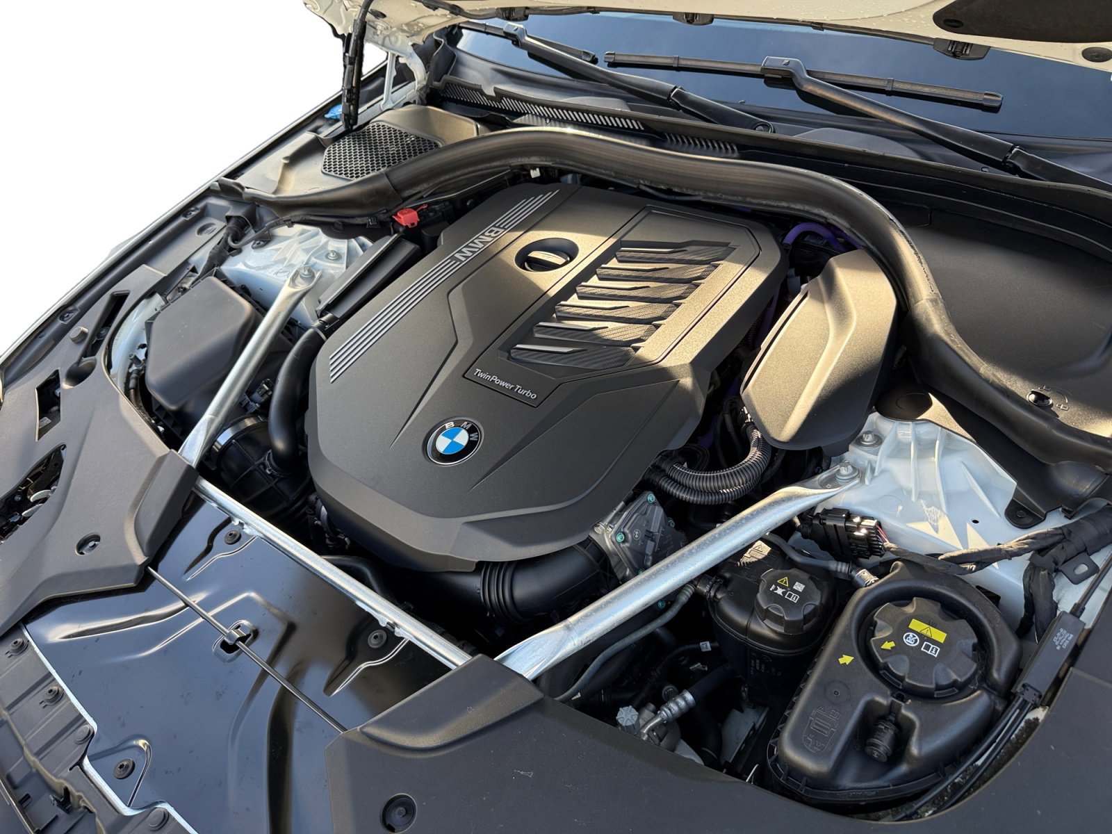 Used 2023 BMW 540i w/ M Sport Package image 15