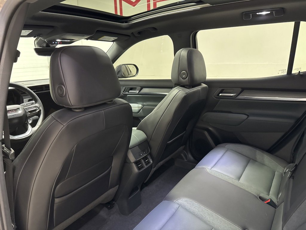 Used 2026 GMC Terrain AT4 w/ Convenience Package III image 37