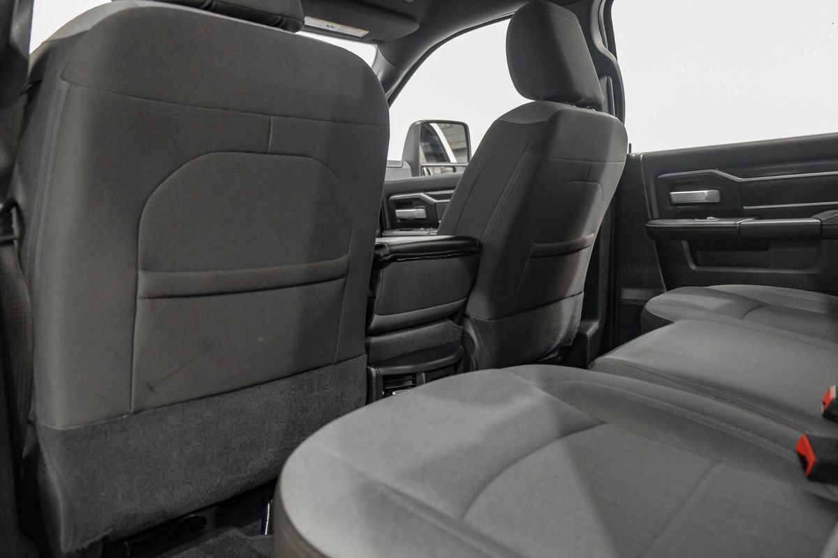 Used 2024 RAM 3500 Big Horn image 39