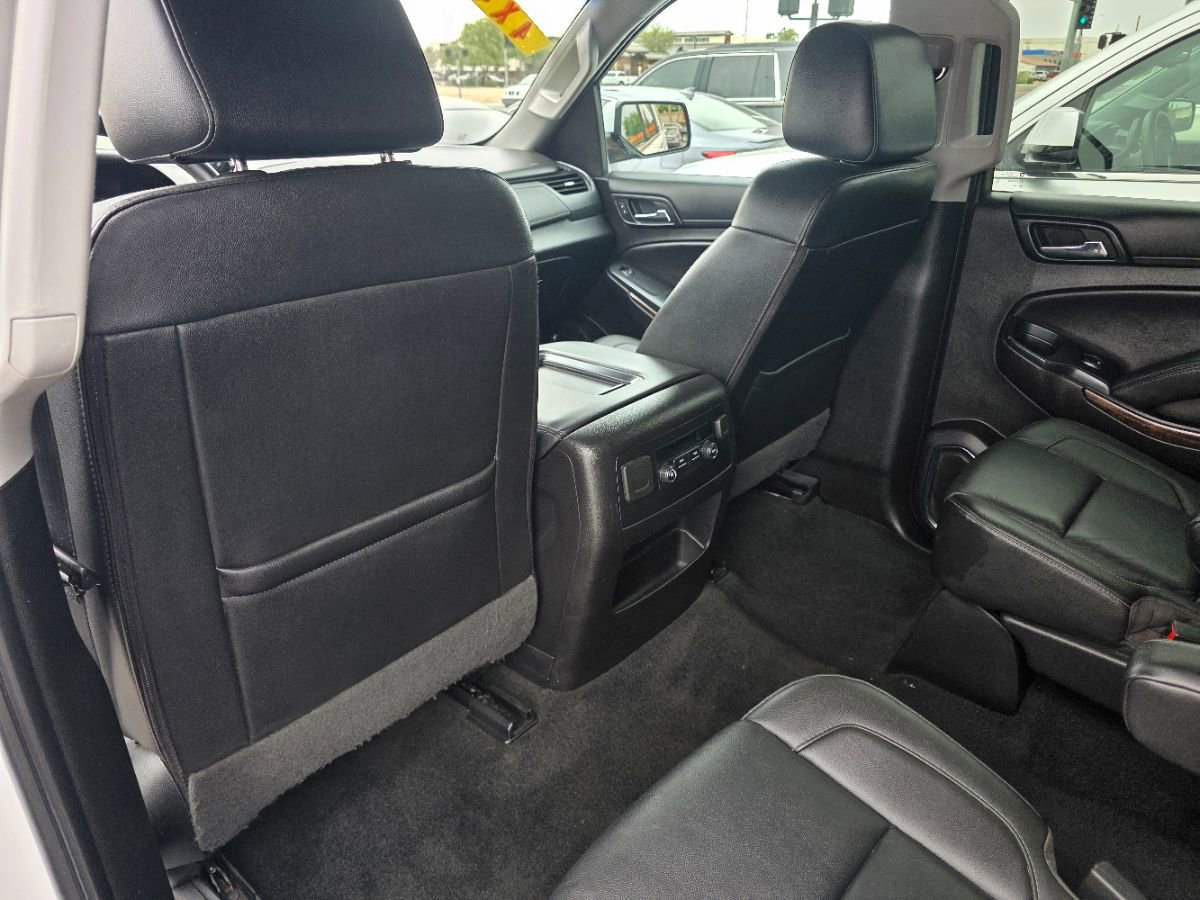 Used 2018 Chevrolet Suburban LT AWD/4WD image 40