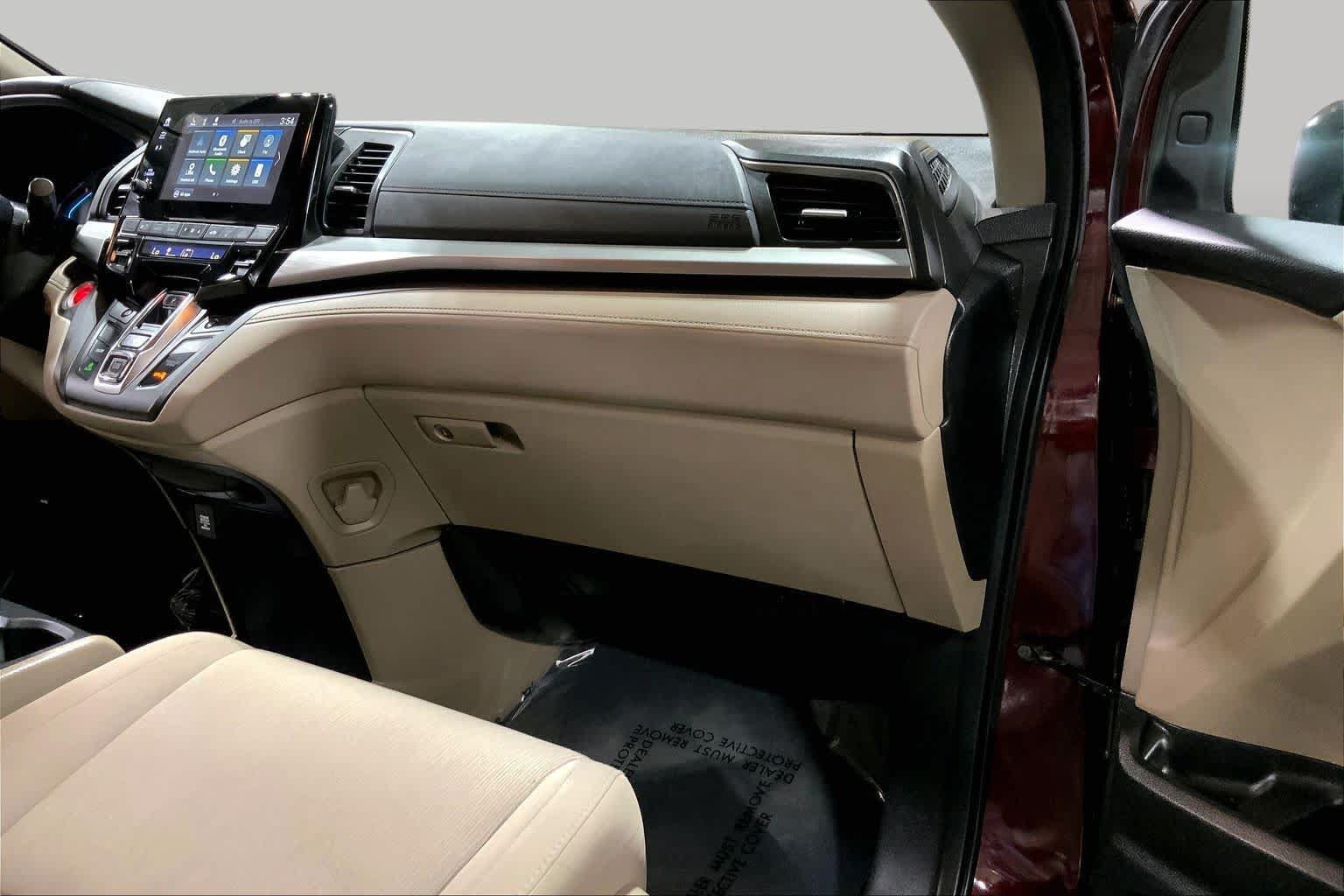 Used 2018 Honda Odyssey EX image 19