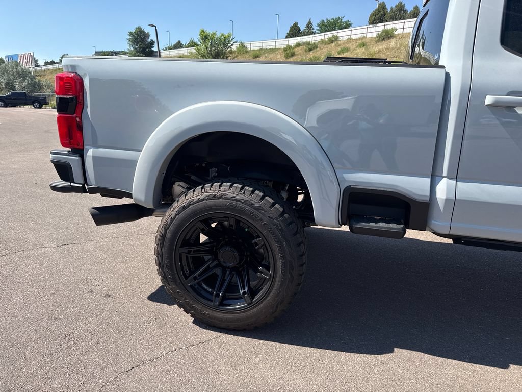 Used 2025 Ford F250 Lariat w/ Lariat Ultimate Package AWD/4WD image 34