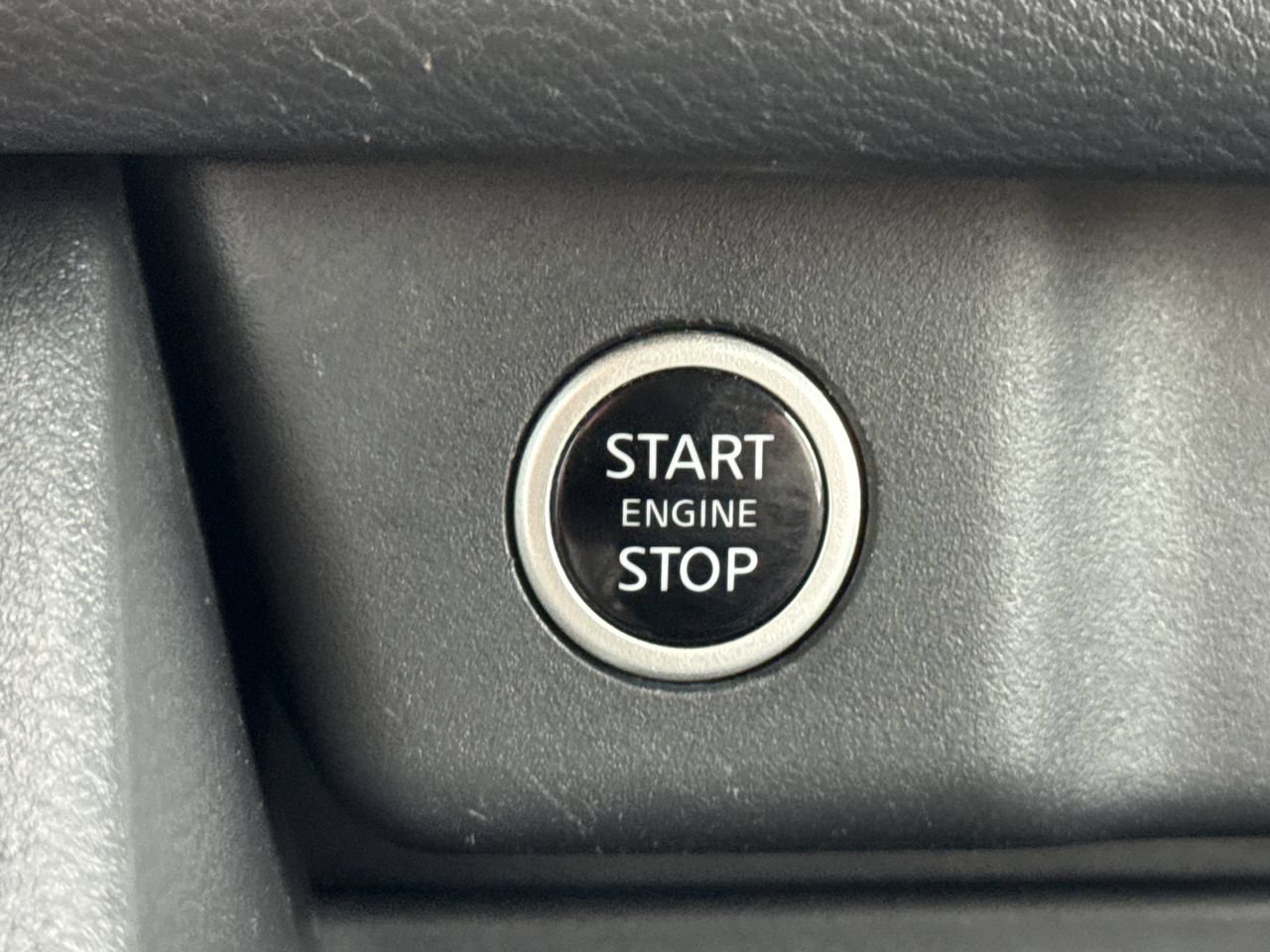 Used 2021 Nissan Rogue S FWD image 27