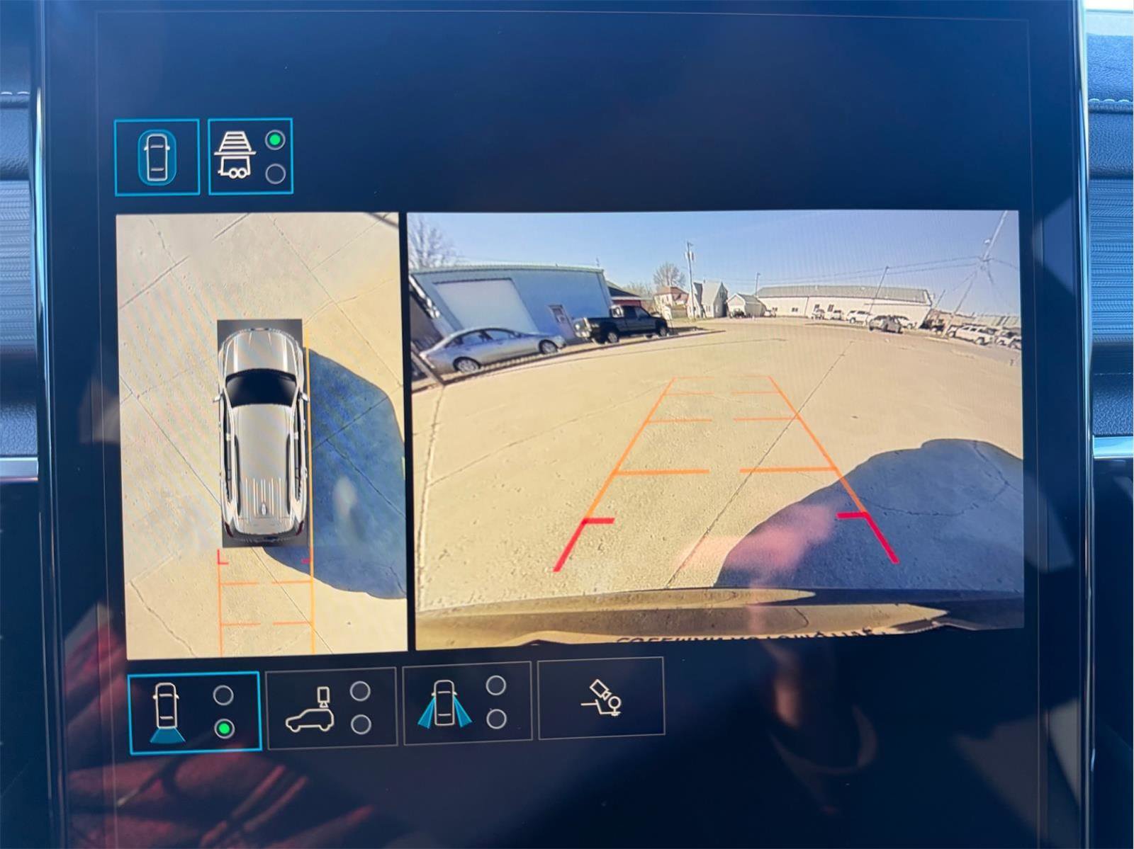 New 2026 GMC Acadia Elevation image 14