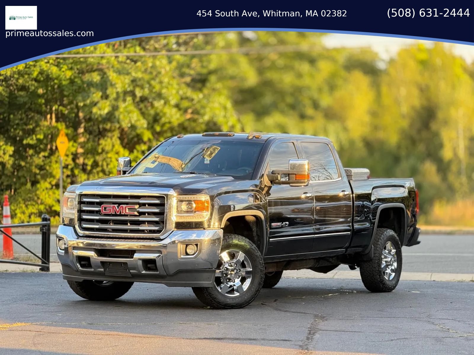 Used 2015 GMC Sierra 2500 SLE w/ All-Terrain HD Package AWD/4WD image 1