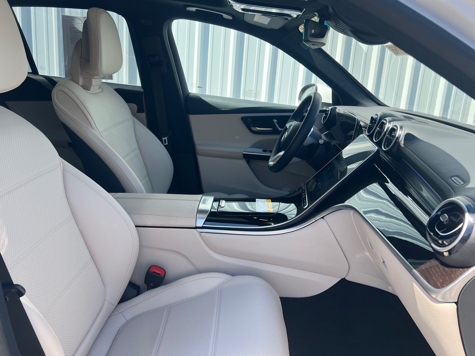 Certified 2023 Mercedes-Benz GLC 300 image 20