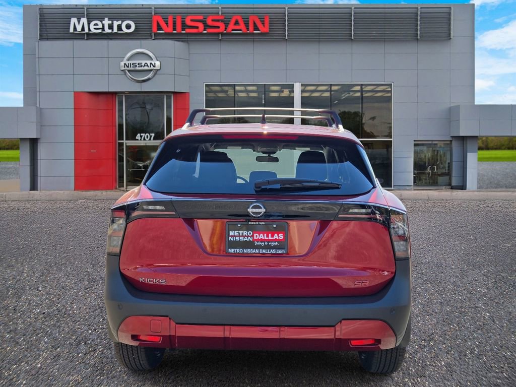 New 2026 Nissan Kicks SR FWD image 5