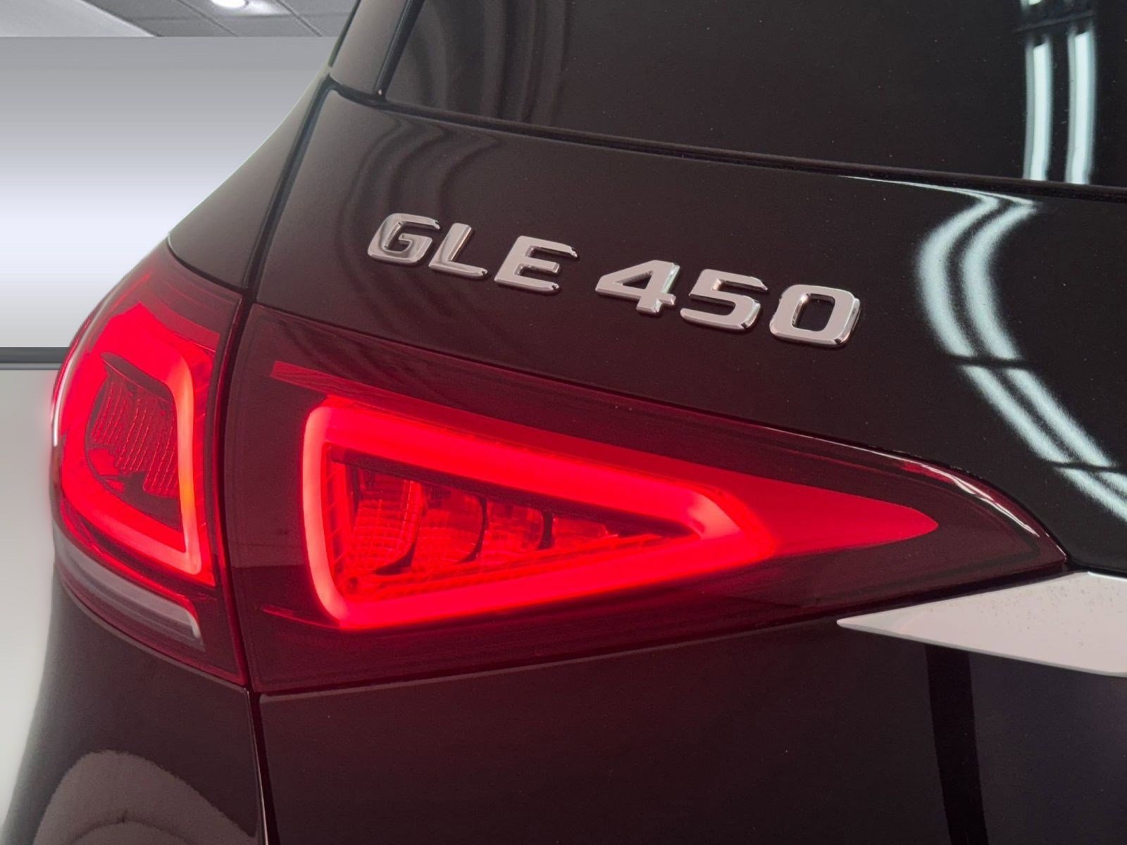 Used 2023 Mercedes-Benz GLE 450 4MATIC image 11