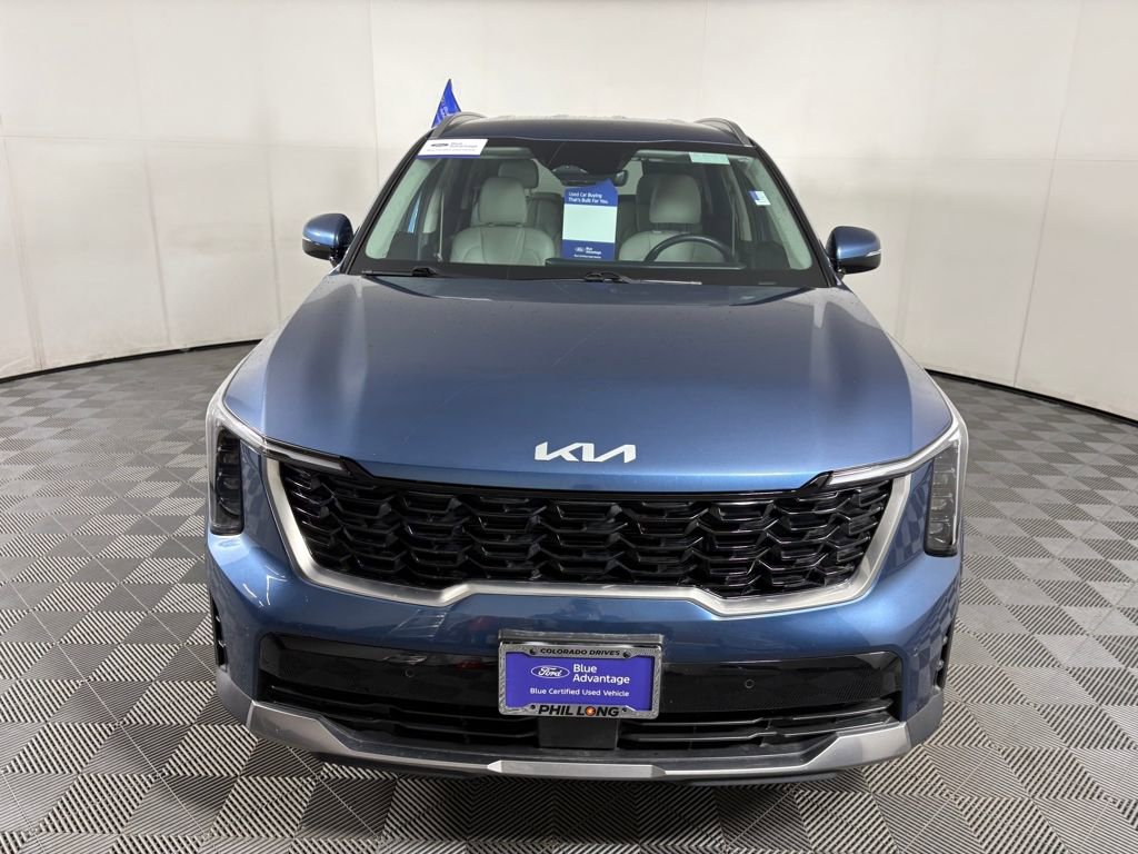Used 2025 Kia Sorento EX image 2