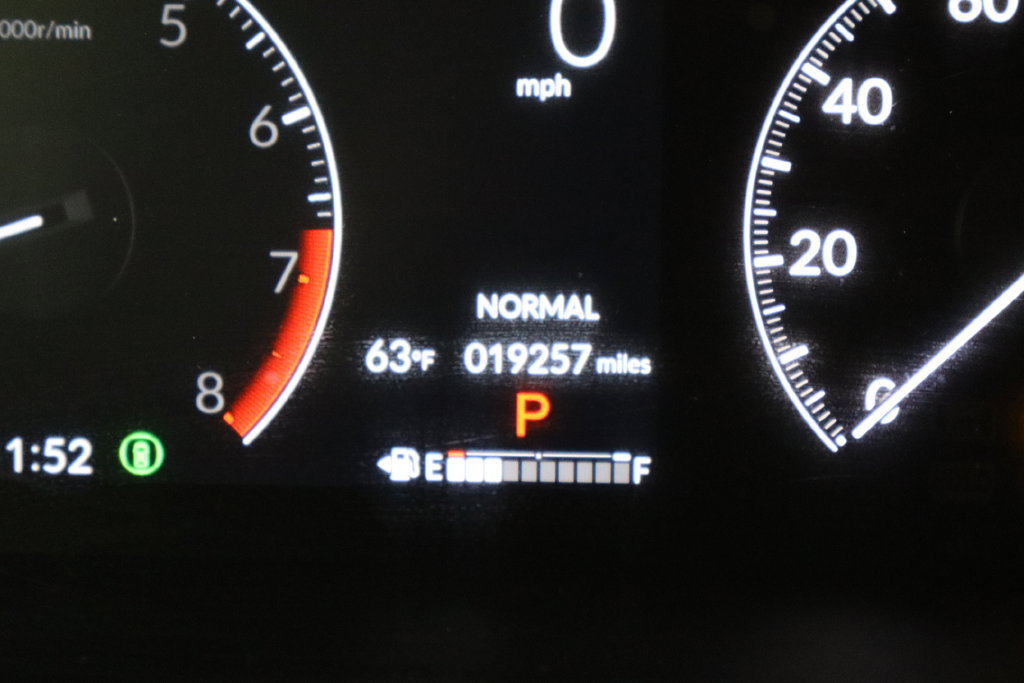 Used 2024 Honda HR-V LX image 31