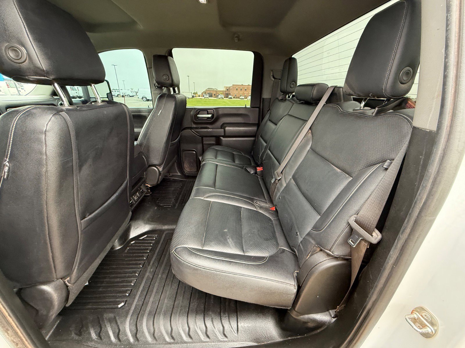 Used 2023 Chevrolet Silverado 3500 LT w/ Convenience Package AWD/4WD image 13