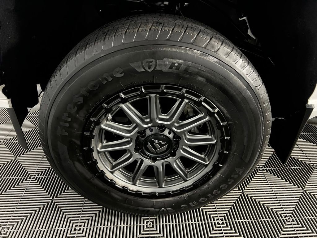 Used 2024 Toyota Tacoma SR5 image 12