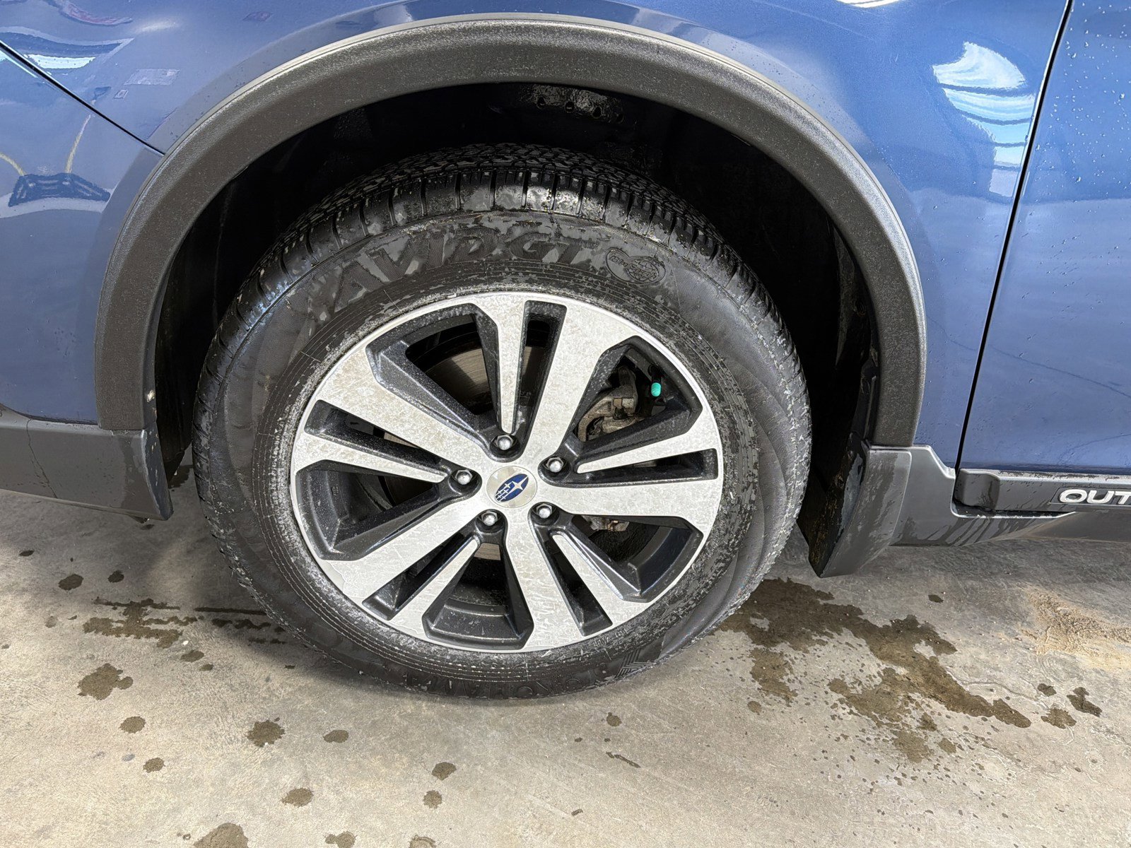 Used 2019 Subaru Outback 2.5i Limited w/ Protection Package #1 image 15