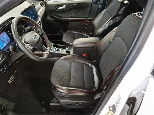 Certified 2023 Ford Escape ST-Line w/ Tech Pack #1 FWD image 21