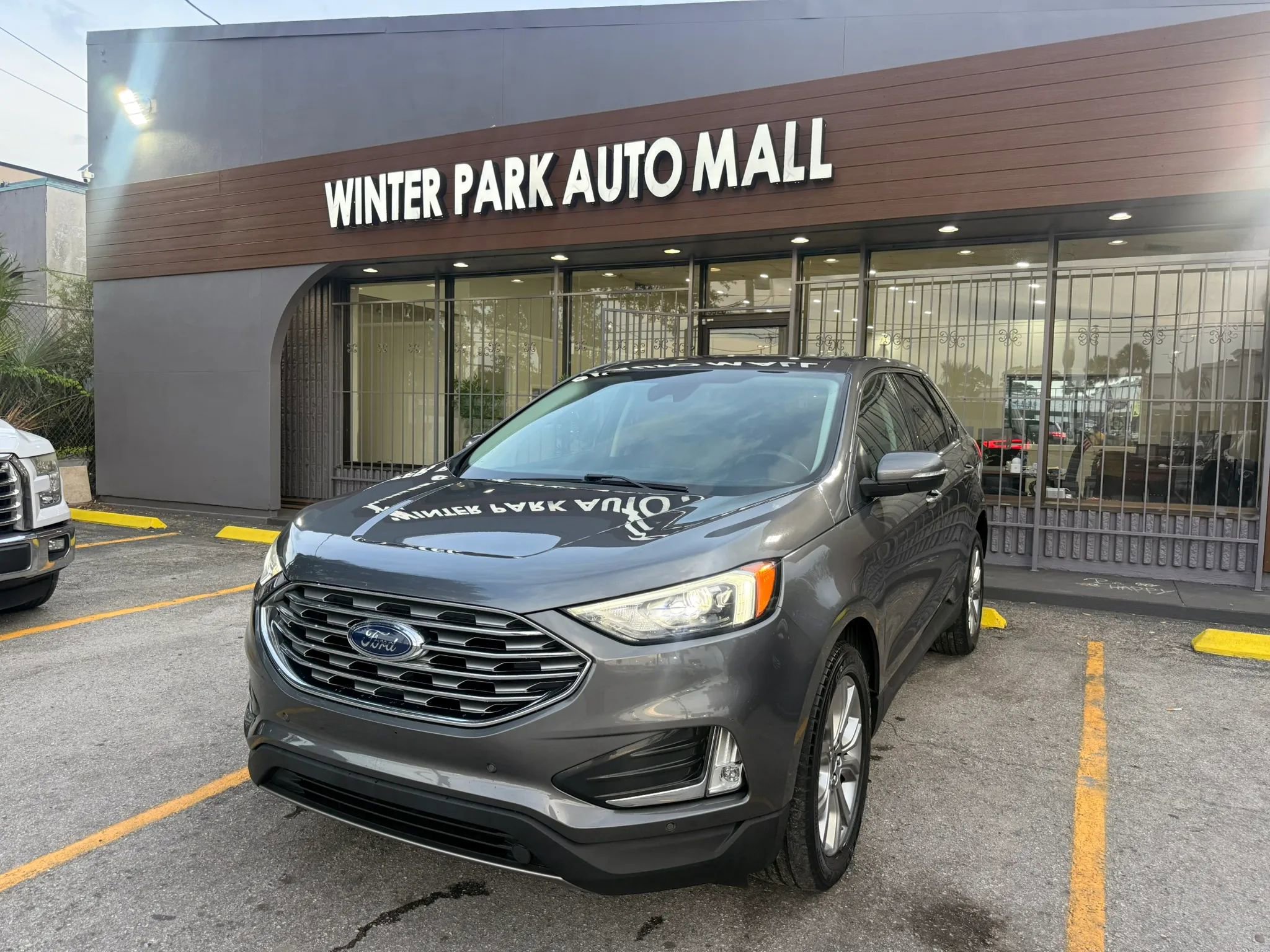 Used 2022 Ford Edge Titanium AWD/4WD image 1