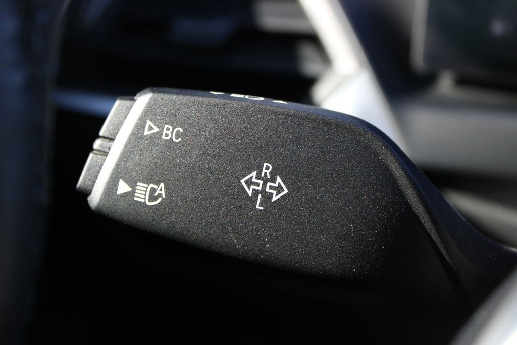 Used 2024 BMW M240i xDrive M240i w/ Premium Package image 31