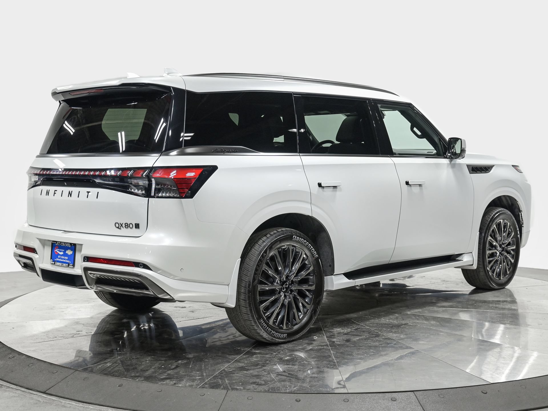 Used 2026 INFINITI QX80 Autograph w/ Premium Cargo Package AWD/4WD image 7