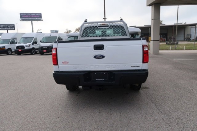 Used 2015 Ford F250 XL w/ Camper Package RWD image 5