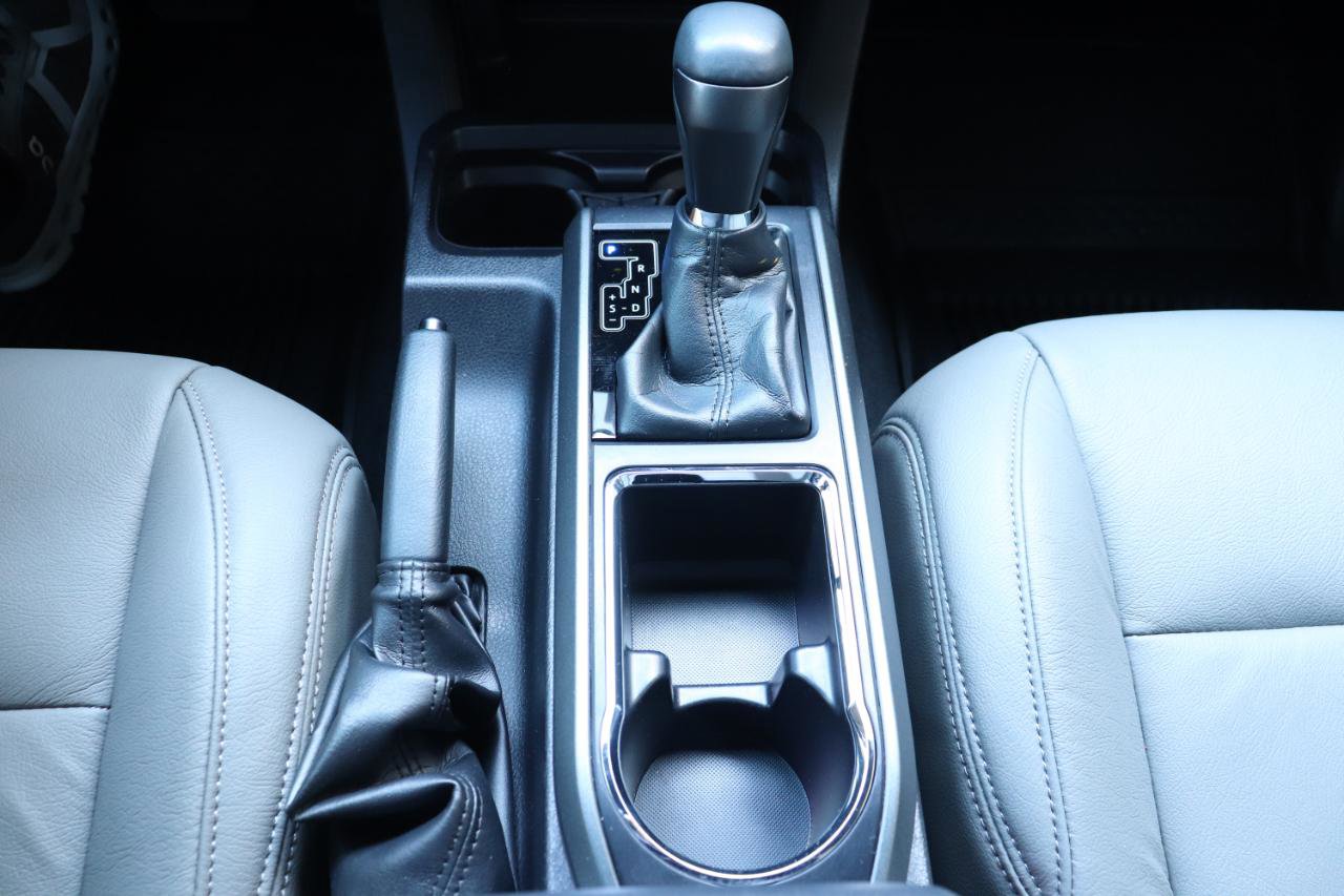 Used 2018 Toyota Tacoma TRD Sport image 60