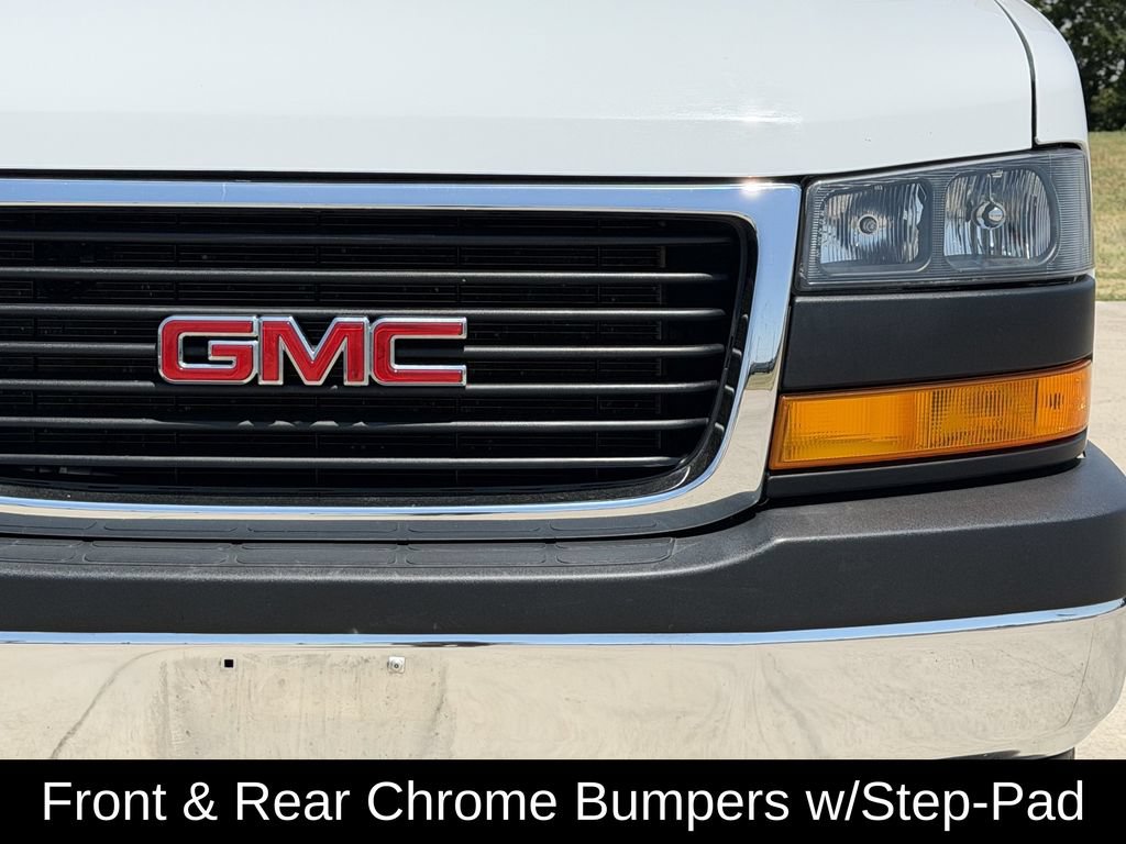 Used 2025 GMC Savana 3500 LT w/ LT Preferred Equipment Group RWD image 4