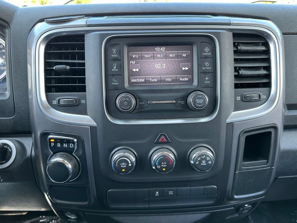 Used 2021 RAM 1500 Classic SLT RWD image 28