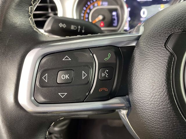 Used 2022 Jeep Wrangler Unlimited Sahara AWD/4WD image 16