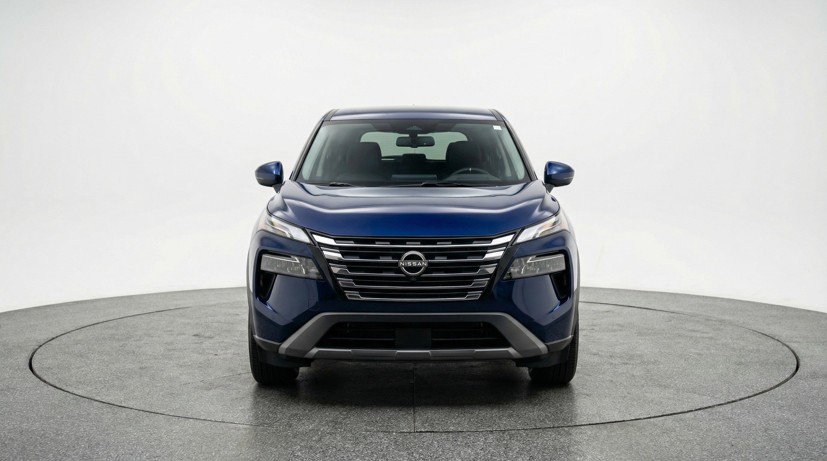 Used 2025 Nissan Rogue SV FWD image 2