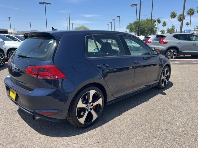 Used 2017 Volkswagen Golf 4-Door FWD image 3