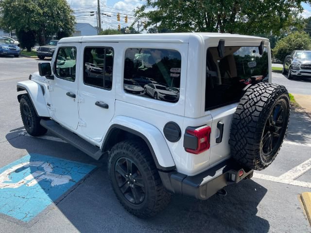 Used 2021 Jeep Wrangler Unlimited Sahara AWD/4WD image 5