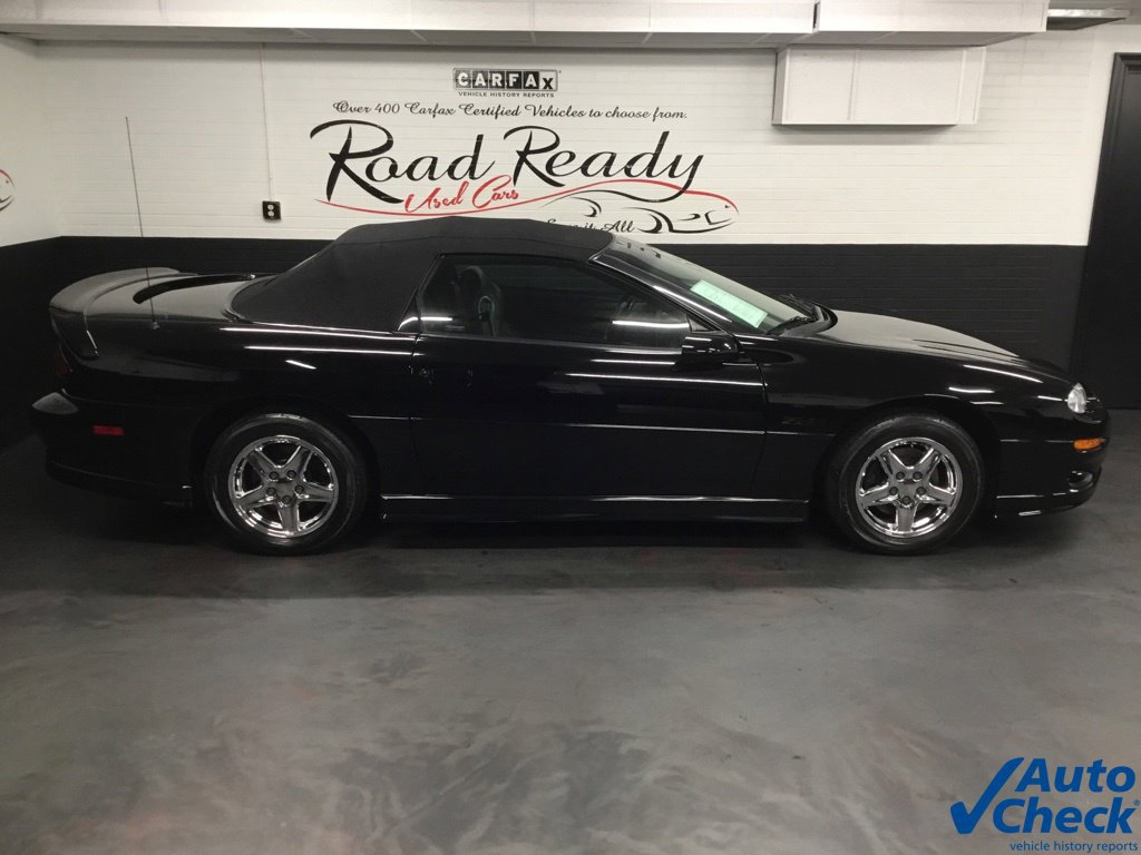 Used 2000 Chevrolet Camaro Z28 w/ Sport Appearance Pkg RWD image 12