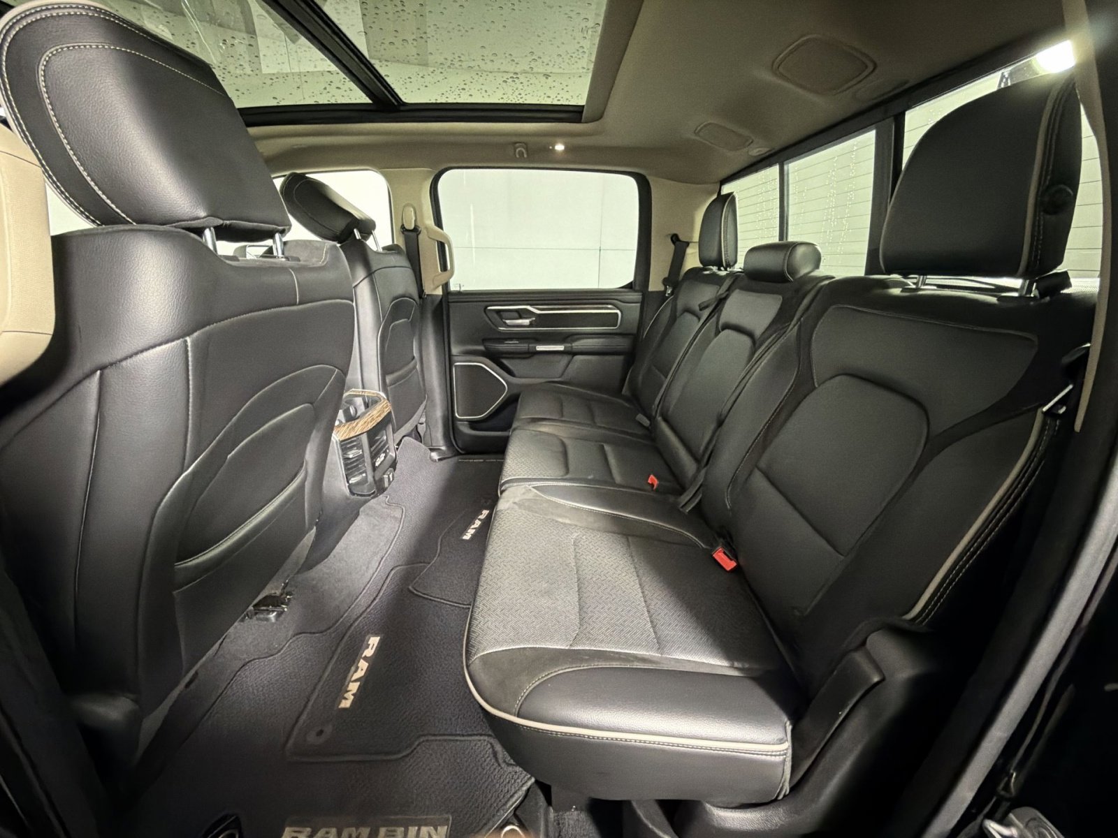 Used 2019 RAM 1500 Laramie image 25