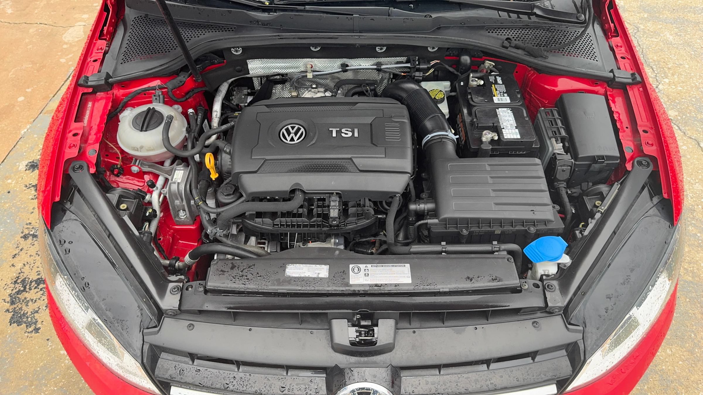 Used 2016 Volkswagen Golf S FWD image 16