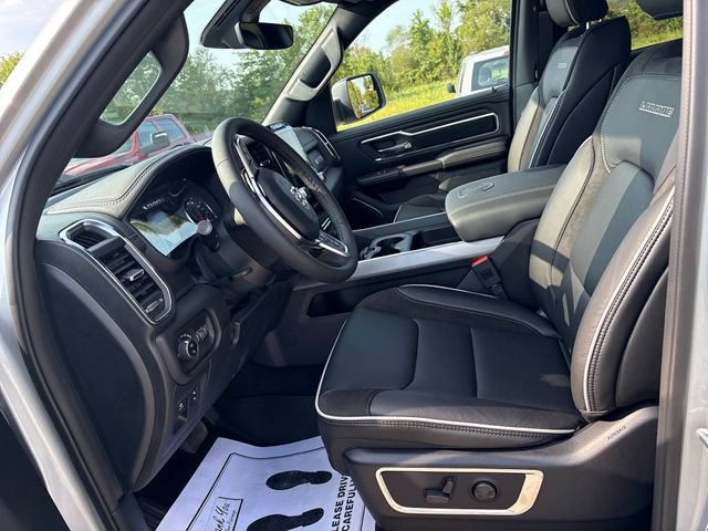 New 2027 RAM 1500 Laramie w/ Chrome Appearance Group AWD/4WD image 9