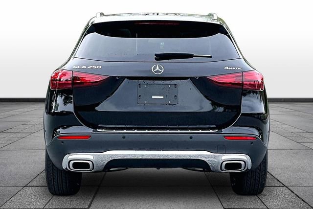 Certified 2026 Mercedes-Benz GLA 250 4MATIC image 8
