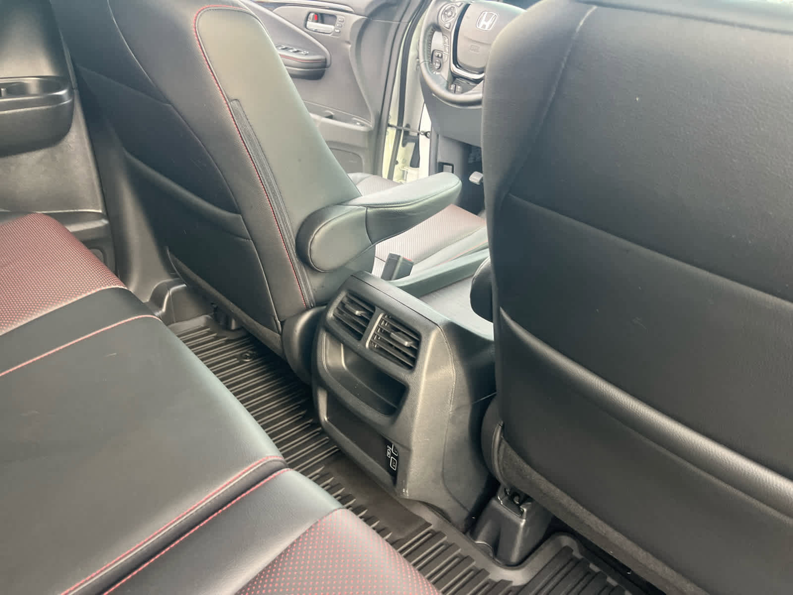 Certified 2023 Honda Ridgeline Black Edition image 33