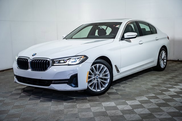 Used 2023 BMW 530i xDrive w/ Convenience Package image 5
