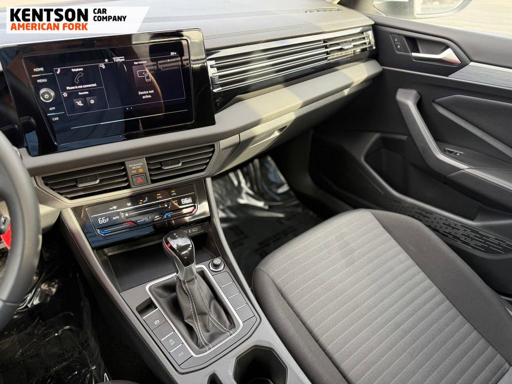 Used 2025 Volkswagen Jetta S image 26