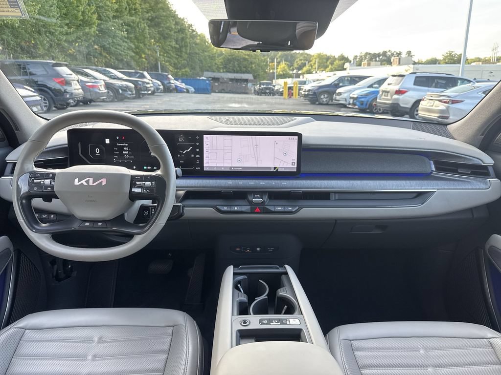 Used 2024 Kia EV9 Land AWD/4WD image 23