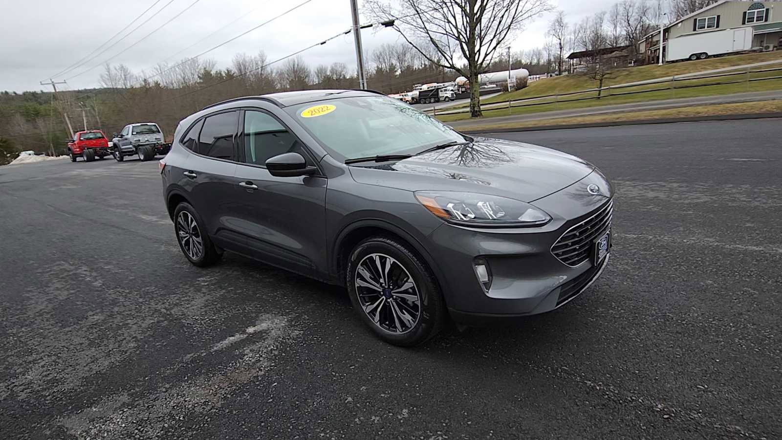 Used 2022 Ford Escape SEL w/ SEL Stealth AWD Package image 2