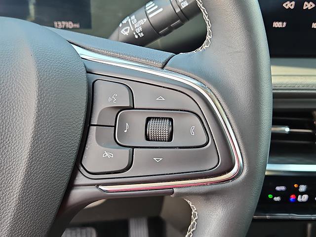 Used 2024 Buick Encore GX Avenir w/ Avenir Technology Package image 19