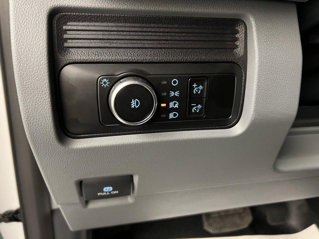 New 2025 Ford F550 XL w/ XL Chrome Package image 22