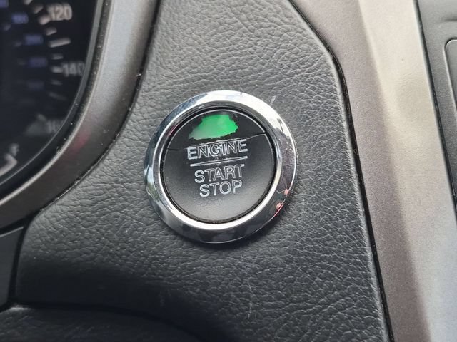 Used 2017 Ford Fusion SE FWD image 15