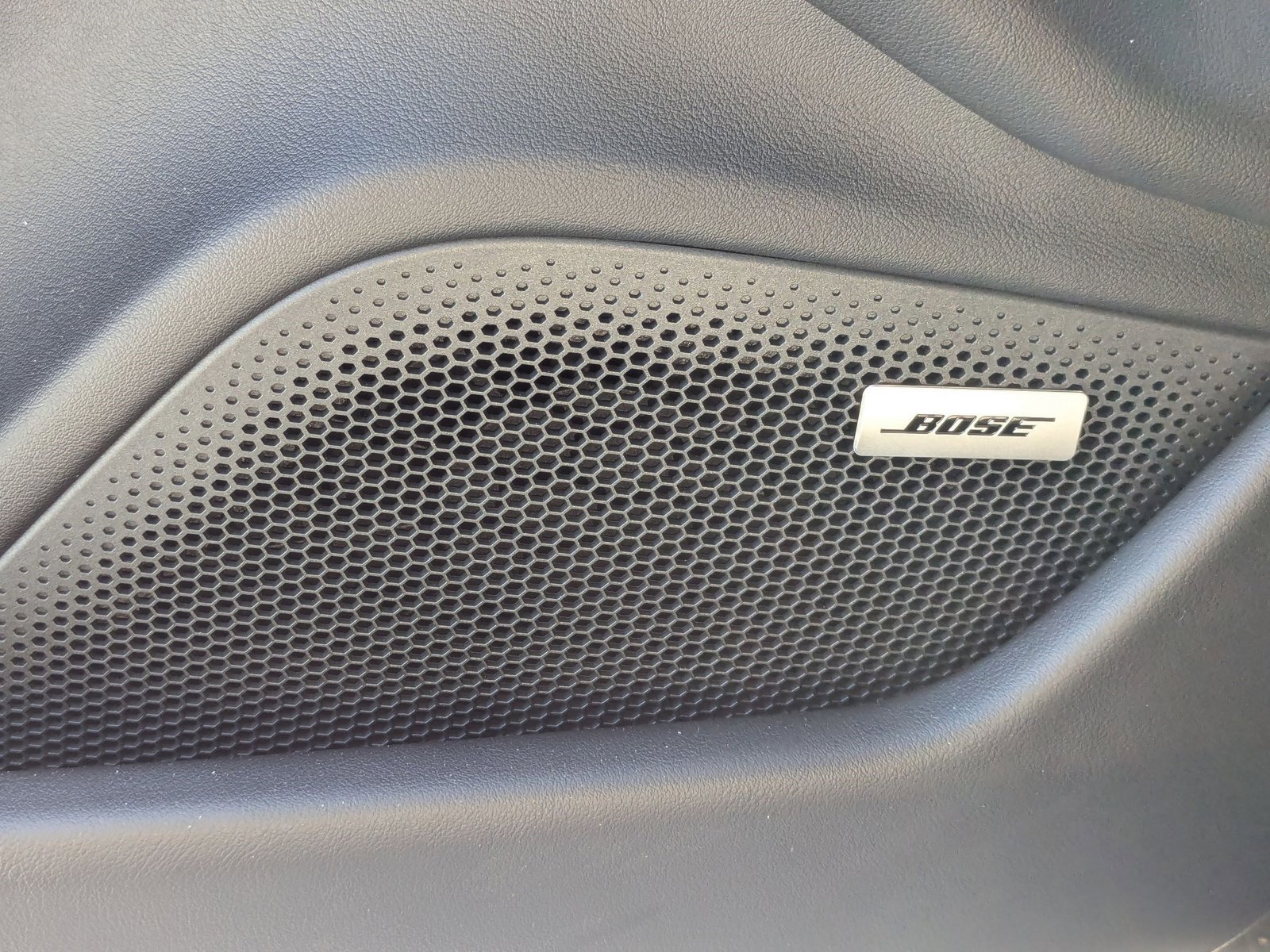 New 2025 Porsche Taycan 4S image 24